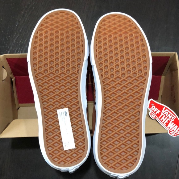 Vans Classic Slip-on Embossed Suede Sequoia - Picture 3 of 4